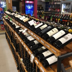 Muckey's Super Mart