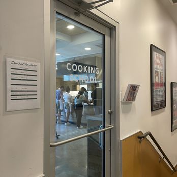 Central Market - Cooking classes upstairs - Grocery Near Me - Dallas, Texas