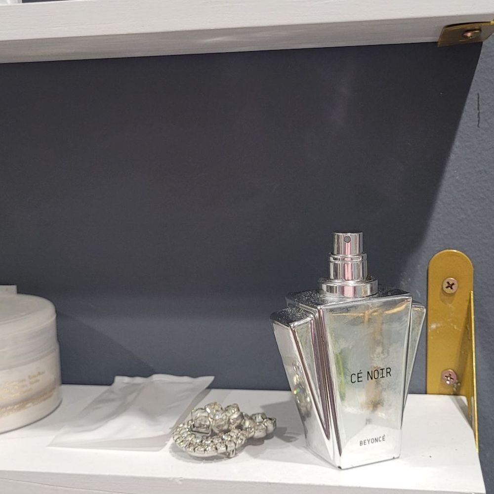 Zen In A Jar - Cosmetics & Beauty Supply Near Me - District Heights, Maryland Zen In A Jar - Cosmetics & Beauty Supply Near Me - District Heights, Maryland