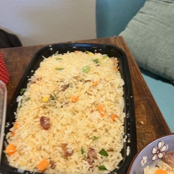 Oc Cay Dua - $17 for the half a tray of fried rice - Vietnamese Near Me - San Jose, California Oc Cay Dua - $17 for the half a tray of fried rice - Vietnamese Near Me - San Jose, California
