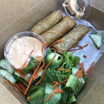 Hello Banh Mi - Chicken egg rolls - Vietnamese Near Me - San Francisco, California Hello Banh Mi - Chicken egg rolls - Vietnamese Near Me - San Francisco, California