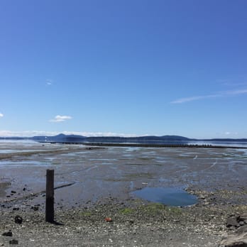 Taylor Shellfish Farms - Seafood Markets Near Me - Bow, Washington Taylor Shellfish Farms - Seafood Markets Near Me - Bow, Washington