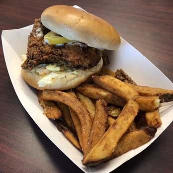 Food Box - The Southern - Food Trucks Near Me - Charleston, South Carolina Food Box - The Southern - Food Trucks Near Me - Charleston, South Carolina