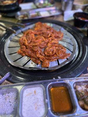 Jjukku Jjukku BBQ by null