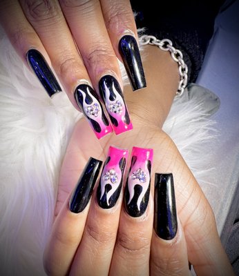 In Fashion Nails and Spa