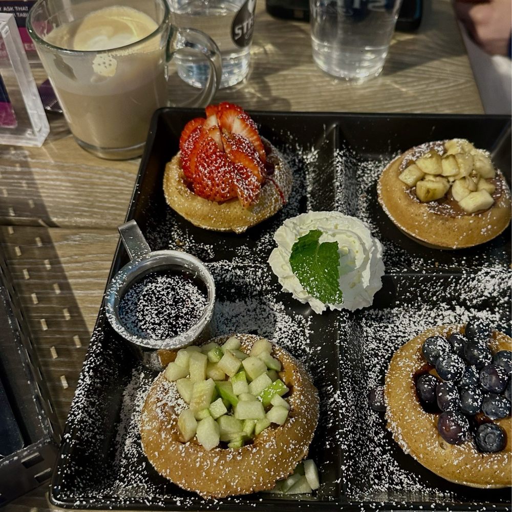 The Hen - Flight combo - Breakfast & Brunch Near Me - Ann Arbor, Michigan The Hen - Flight combo - Breakfast & Brunch Near Me - Ann Arbor, Michigan