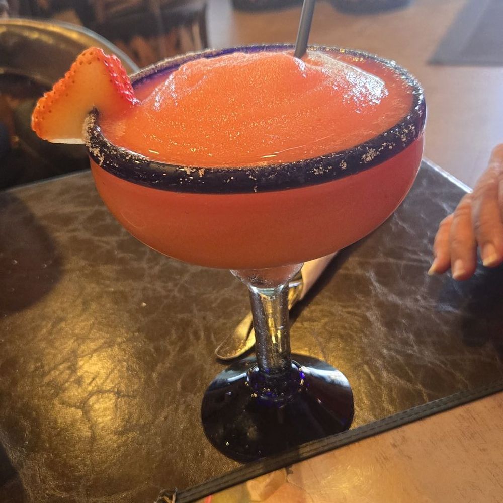 Roasted Chiles - Strawberry Margarita - Mexican Near Me - Kihei, Hawaii Roasted Chiles - Strawberry Margarita - Mexican Near Me - Kihei, Hawaii