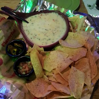 Applebee's Grill + Bar - American Near Me - Shiloh, Illinois