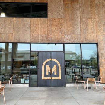 Medici Roasting - Beautiful entrance - Coffee & Tea Near Me - Austin, Texas