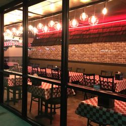 Dinning room - 75 seating