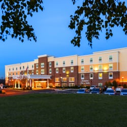 Hampton Inn & Suites Yonkers - Hotel Exterior