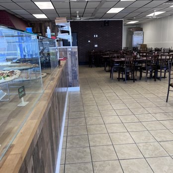 xo pizza - the interior of a restaurant - Pizza Near Me - North Wildwood, New Jersey xo pizza - the interior of a restaurant - Pizza Near Me - North Wildwood, New Jersey