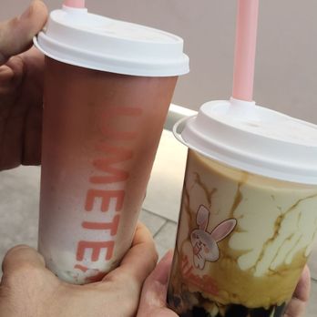 Ume Tea - Taro Shake and Brown Sugar Boba Milk Tea - Bubble Tea Near Me - Los Angeles, California