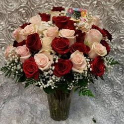 2 Crazy Daisies - Beautifully arranged red pink and peach roses