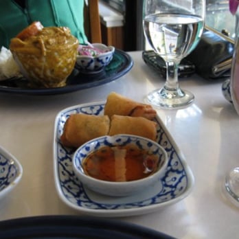 Amarin Thai Cuisine - egg rolls and chicken curry - Thai Near Me - Mountain View, California