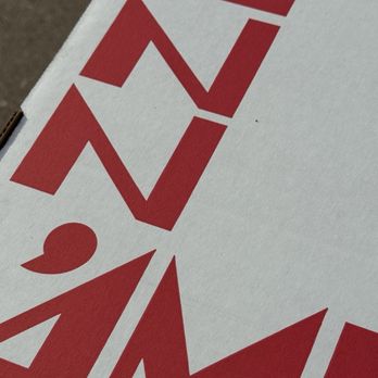 PIZZ'AMICI - Cutie pizza box - Pizza Near Me - Chicago, Illinois