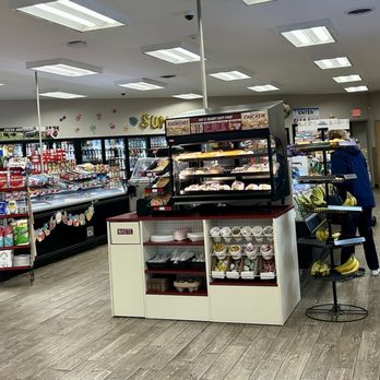 Stewart's Shops - 6/6/25 - looking into the store - Convenience Stores Near Me - Gansevoort, New York Stewart's Shops - 6/6/25 - looking into the store - Convenience Stores Near Me - Gansevoort, New York