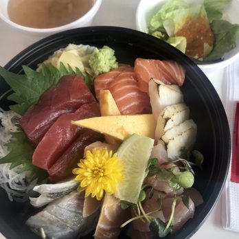 Japango - Chirashi Lunch $20 - Sushi Bars Near Me - Toronto, Ontario Japango - Chirashi Lunch $20 - Sushi Bars Near Me - Toronto, Ontario