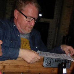 Grady's 66 Pub - Cracker's David Lowery Being Kind To The Crumbs.
