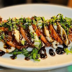 Villa Nova Pizzeria - New Buffalo - Caprese Salad
