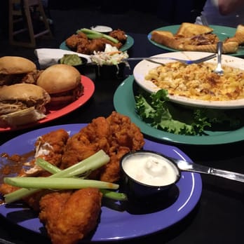 Hangar Pub & Grill - Pubs Near Me - Amherst, Massachusetts