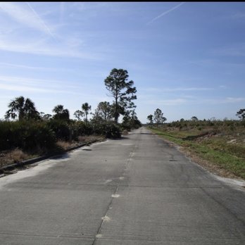 Malabar Scrub Sanctuary Mountain Bike Trails - Long paved paths with no motor vehicles allowed! - Hiking Near Me - Malabar, Florida Malabar Scrub Sanctuary Mountain Bike Trails - Long paved paths with no motor vehicles allowed! - Hiking Near Me - Malabar, Florida