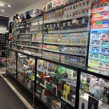 DIAMOND SMOKE AND VAPE - Updated May 2026 - 11 Photos - 7418 Madison St,  Forest Park, Illinois - Tobacco Shops - Phone Number