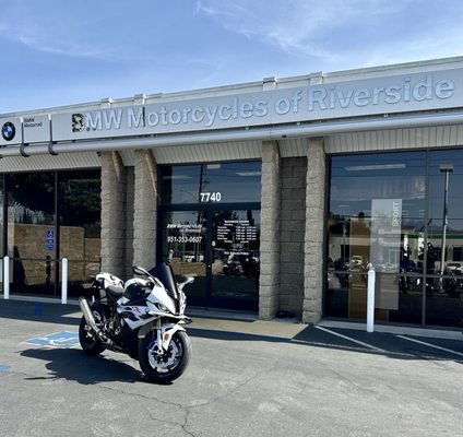 BMW MOTORCYCLES OF RIVERSIDE - Updated July 2025 - 45 Photos & 107 ...
