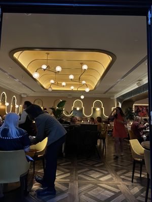 Harry's by null