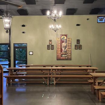 Burning Blush Brewery - Breweries Near Me - Mills River, North Carolina
