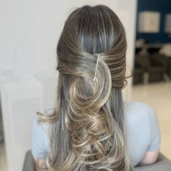 Cris Beauty Salon
