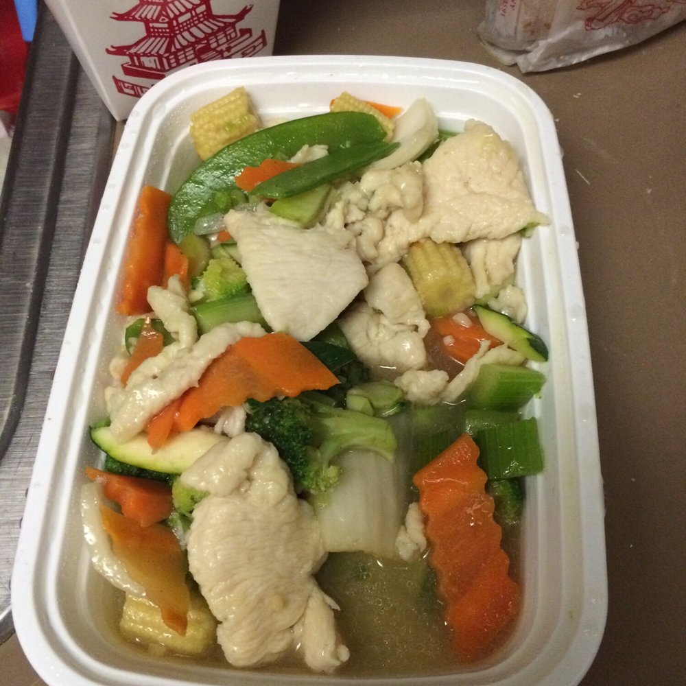 Pine Garden Magic China Cuisine - Large Chicken with veggies - Chinese Near Me - Orlando, Florida Pine Garden Magic China Cuisine - Large Chicken with veggies - Chinese Near Me - Orlando, Florida
