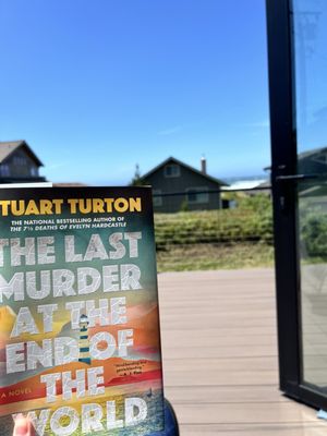 Cloud & Leaf Bookstore, LLC by null