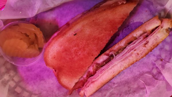 The Pub N Grub by null