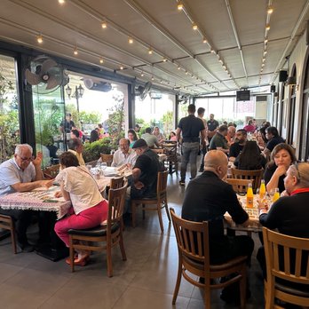 Reyhun İranian Restaurant - inside area - Persian/Iranian Near Me - Istanbul, 34 Reyhun İranian Restaurant - inside area - Persian/Iranian Near Me - Istanbul, 34