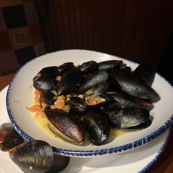 Red Lobster - Mussels - Seafood Near Me - North Little Rock, Arkansas Red Lobster - Mussels - Seafood Near Me - North Little Rock, Arkansas