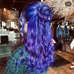 Red Union Salon