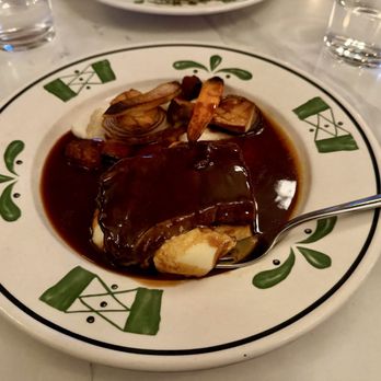 Brasserie Lebrun - Short Rib Bourguignon - French Near Me - Bar Harbor, Maine Brasserie Lebrun - Short Rib Bourguignon - French Near Me - Bar Harbor, Maine