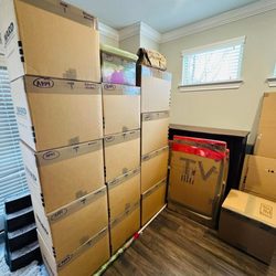 904 Movers