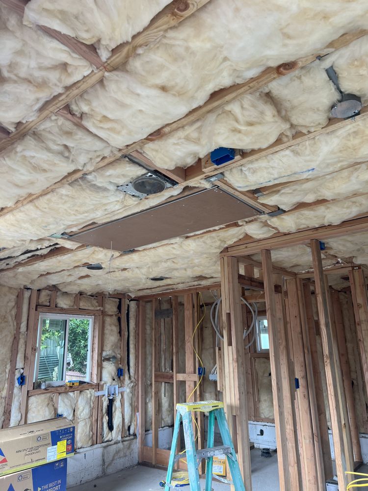 Slide of La Habra Construction