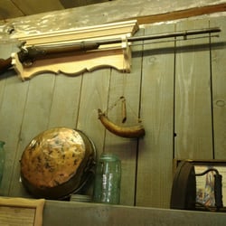 Bacon Log Cabin - Working gun on the mantel