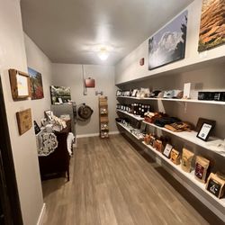 1855 Coffee House - Local goods shop