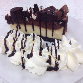 Marshall's Diner - Cheesecake candy shop au chocolat excellent - American Near Me - Toulouse, 31