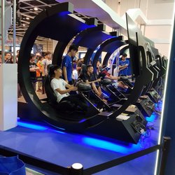 香港動漫節 - PlayStation virtual reality driving pods