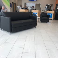 Quick Lane Tire and Auto Center - Comfortable seating