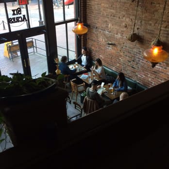 Six Acres - The interior - Pubs Near Me - Vancouver, British Columbia