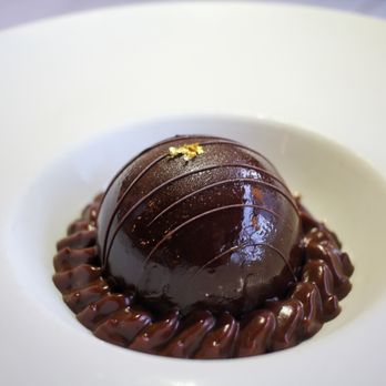 MW Restaurant - Hibiki "Mud Pie" - Ka'u Coffee, Hibiki Whiskey, Valrhona Chocolate ($15) 21 & over - New American Near Me - Honolulu, Hawaii