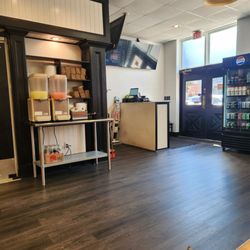 Kebab Grill & Wings - Inside