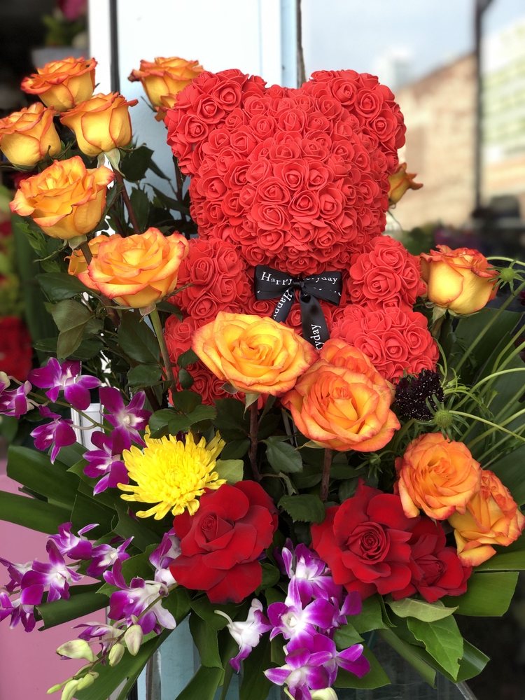RIOS FLOWERS 752 S San Pedro St, Los Angeles, California Florists