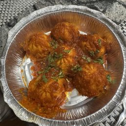 Chili chicken momos